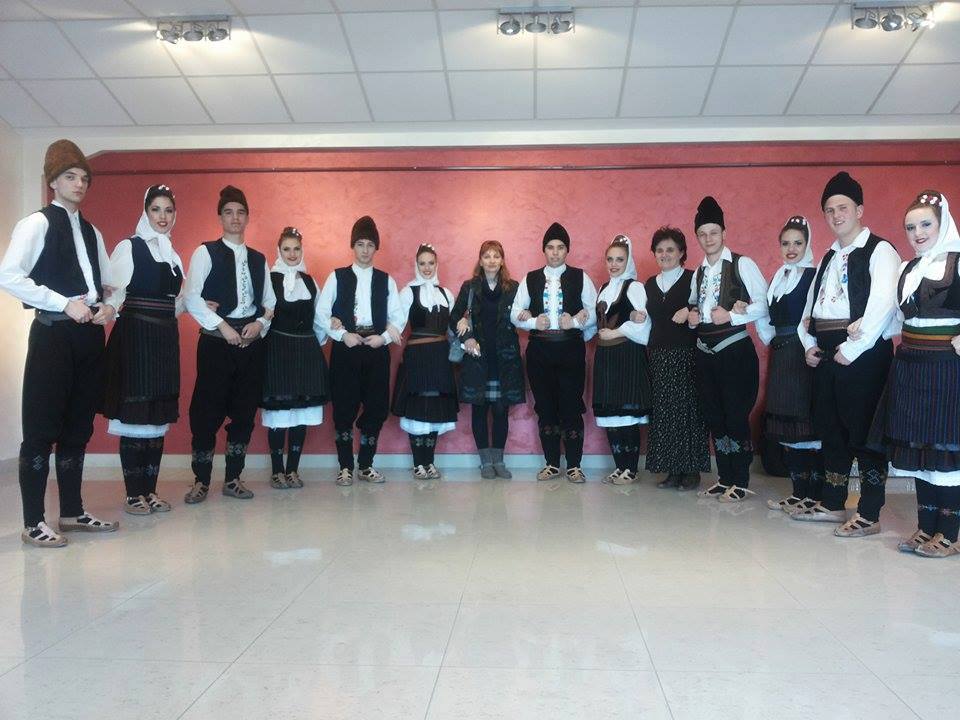 Фолклорна секција 10