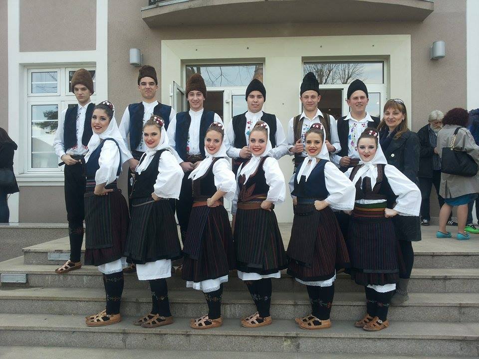 Фолклорна секција 7